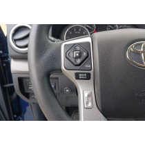 TOYOTA TUNDRA EXTENDED CAB  SR5 . 5.7L  V8